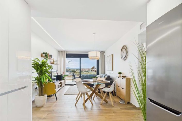 Image No.14-2 Bed Apartment for sale