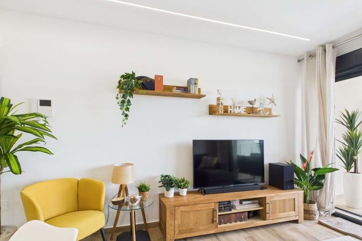 Image No.17-2 Bed Apartment for sale