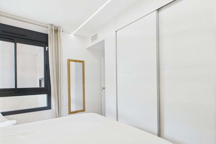 Image No.39-2 Bed Apartment for sale