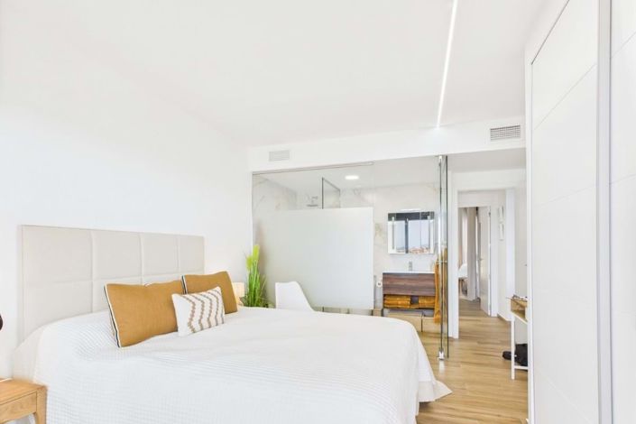 Image No.9-2 Bed Apartment for sale