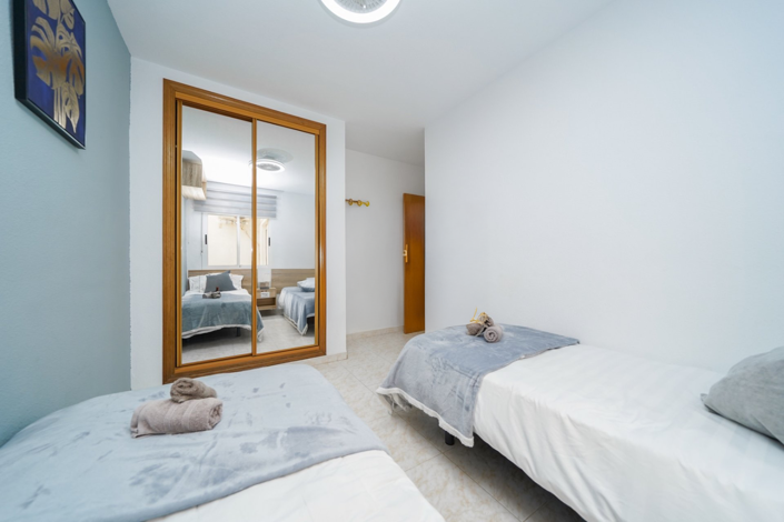 Image No.17-3 Bed Apartment for sale