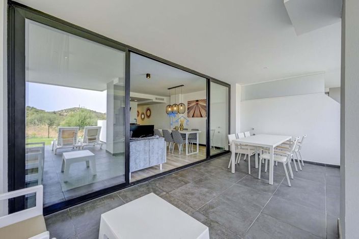 Image No.10-3 Bed Apartment for sale