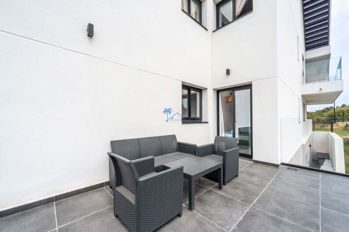 Image No.22-3 Bed Apartment for sale