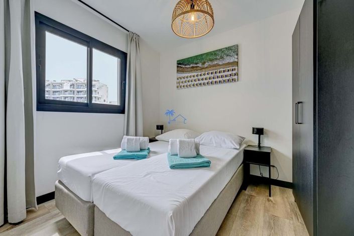 Image No.23-3 Bed Apartment for sale