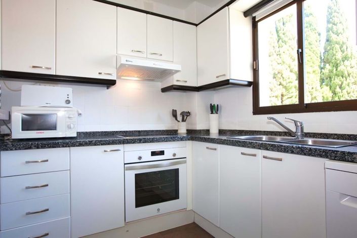 Image No.14-2 Bed Apartment for sale