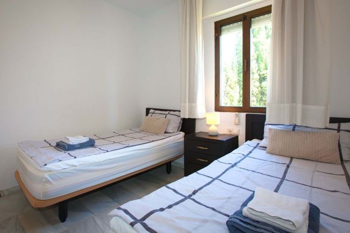 Image No.20-2 Bed Apartment for sale