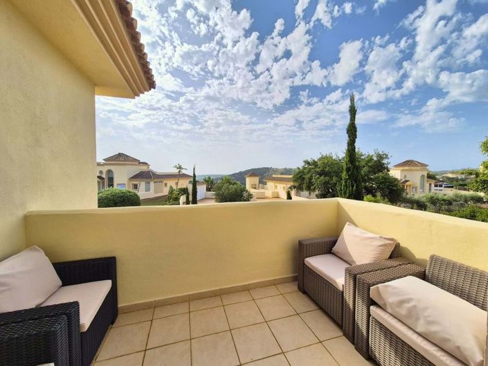 Image No.18-3 Bed Townhouse for sale