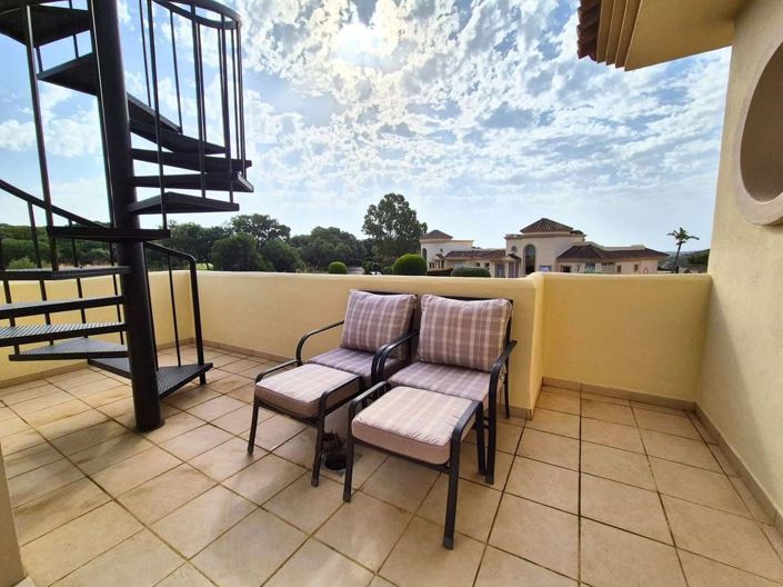 Image No.23-3 Bed Townhouse for sale