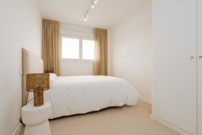 Image No.11-Appartement de 2 chambres à vendre à Estepona