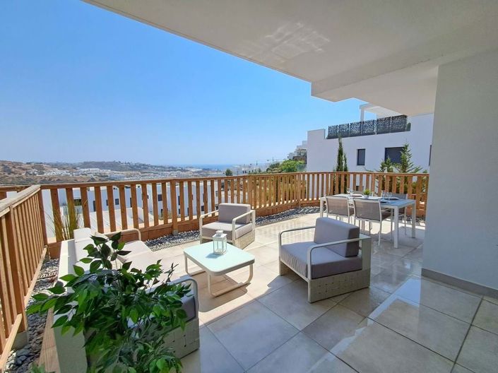 Image No.11-3 Bed Apartment for sale