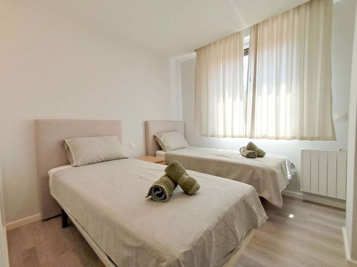 Image No.18-3 Bed Apartment for sale
