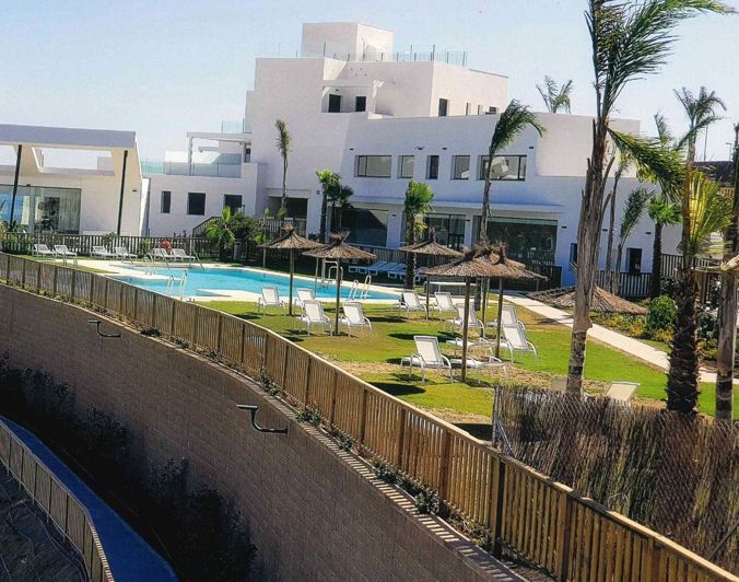 Image No.27-3 Bed Apartment for sale