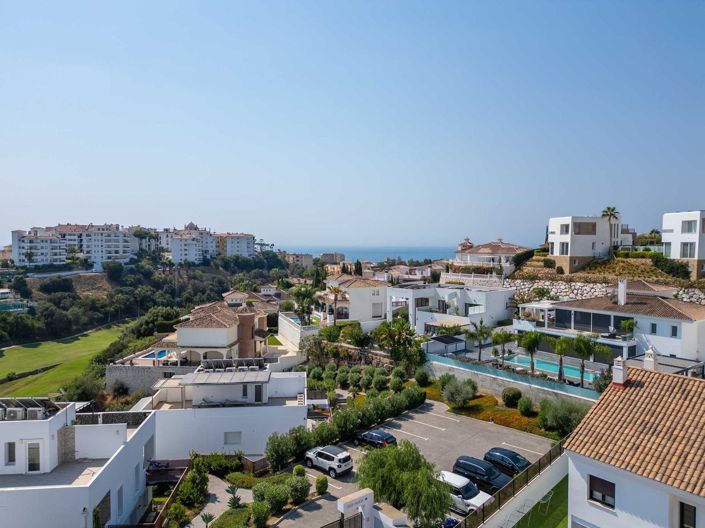 Image No.34-3 Bed Townhouse for sale