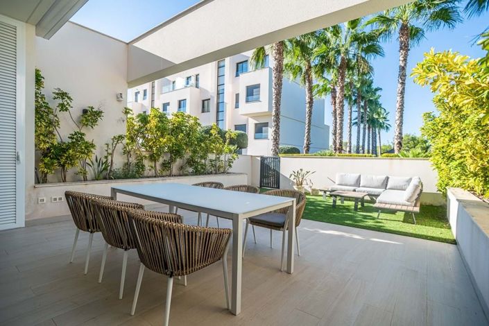 Image No.23-3 Bed Apartment for sale