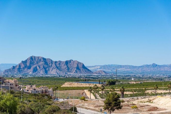 Image No.58-3 Bed Villa for sale