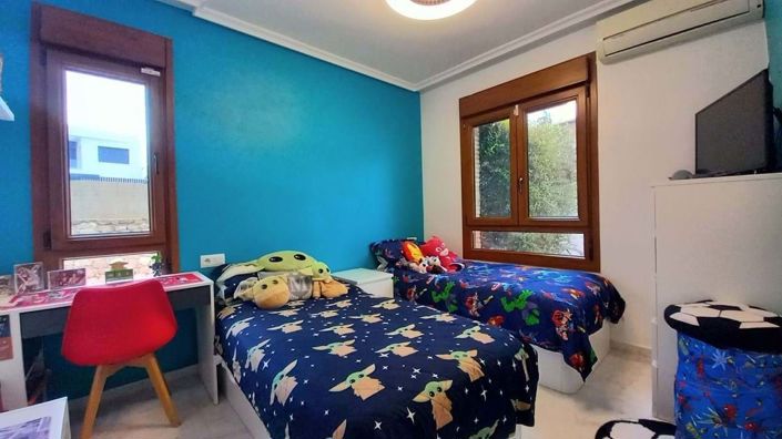 Image No.19-4 Bed Villa for sale