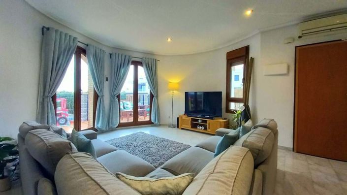 Image No.7-4 Bed Villa for sale