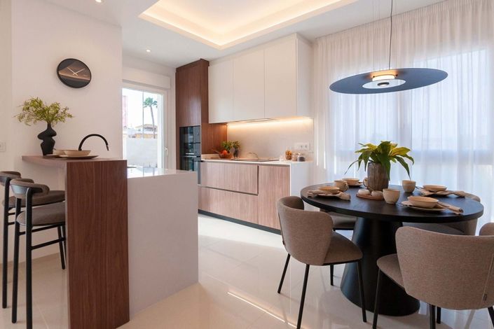 Image No.9-2 Bed Apartment for sale