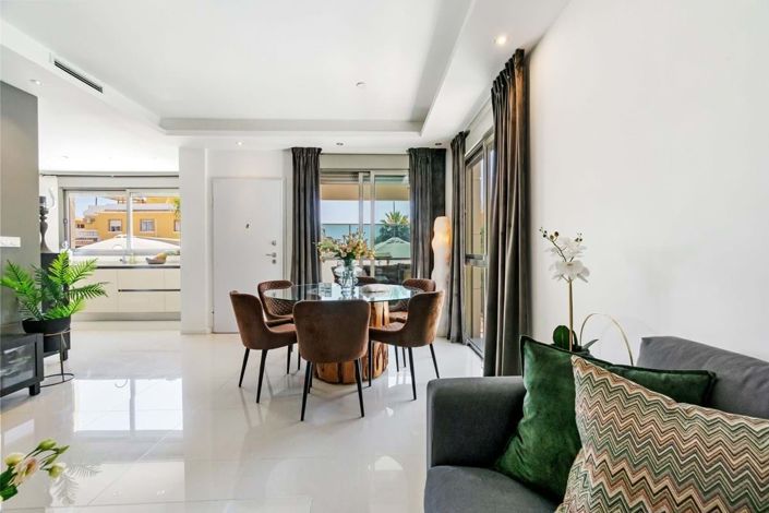 Image No.5-3 Bed Villa for sale