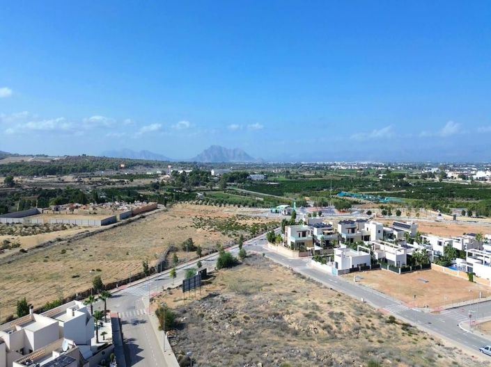 Image No.7-3 Bed Villa for sale