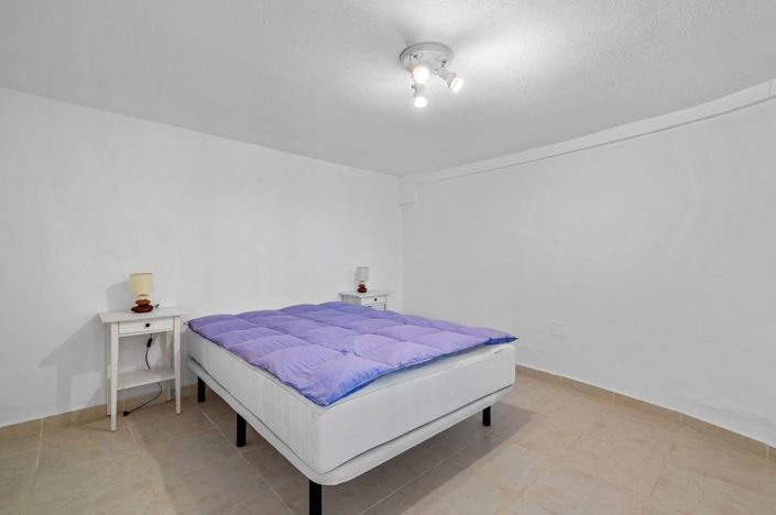 Image No.45-5 Bed Villa for sale