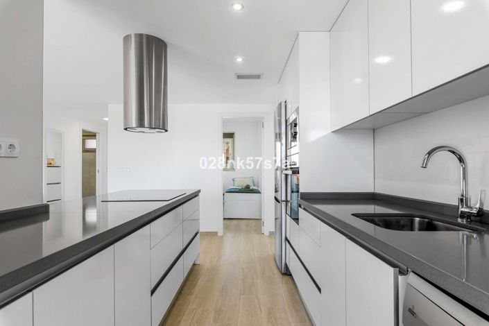 Image No.15-2 Bed Apartment for sale