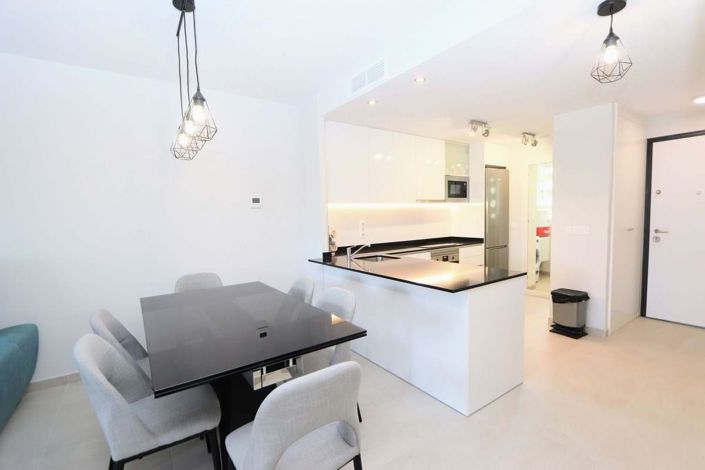 Image No.11-3 Bed Apartment for sale