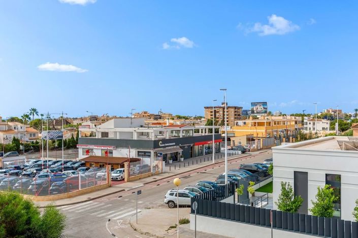 Image No.25-2 Bed Apartment for sale