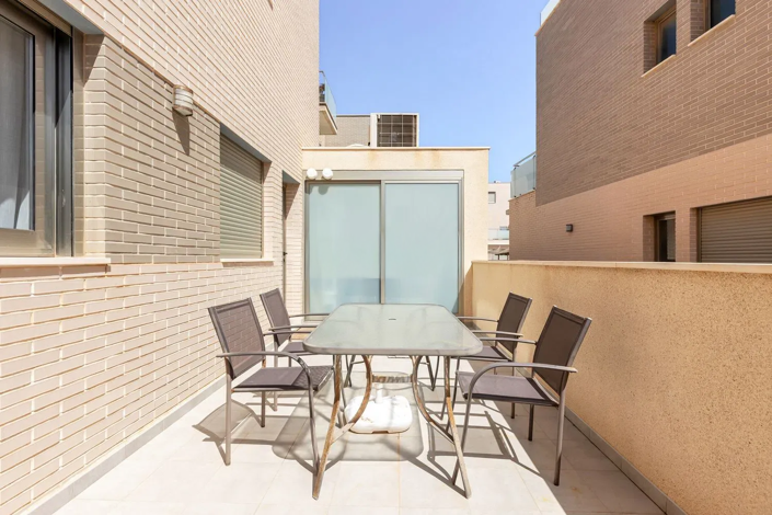 Image No.12-3 Bed Apartment for sale