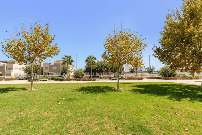 Image No.22-3 Bed Apartment for sale