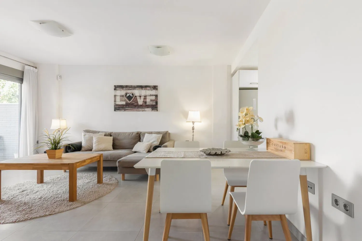 Image No.8-3 Bed Apartment for sale