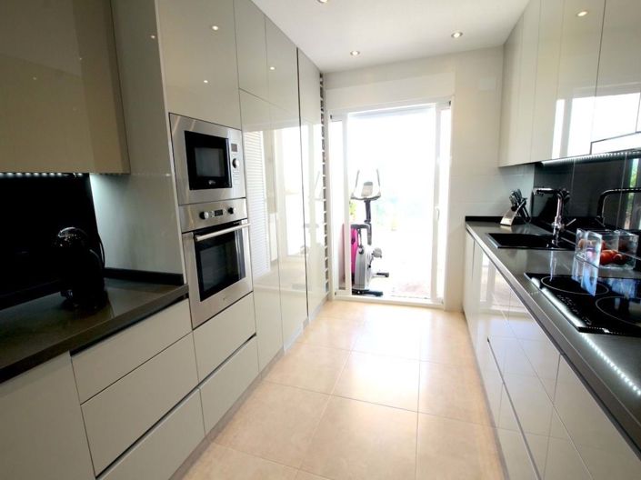 Image No.17-2 Bed Apartment for sale