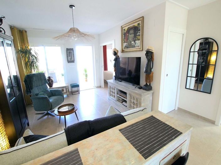 Image No.18-2 Bed Apartment for sale