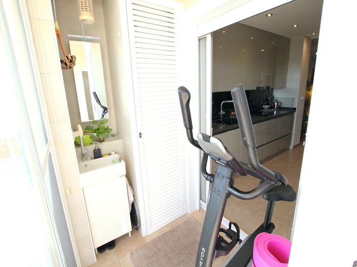 Image No.25-2 Bed Apartment for sale