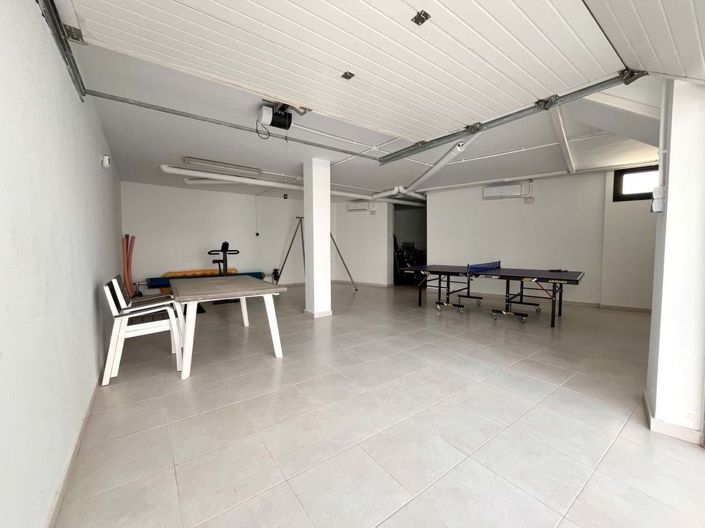 Image No.19-3 Bed Villa for sale