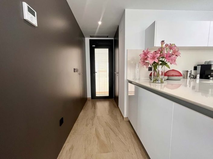 Image No.25-3 Bed Villa for sale