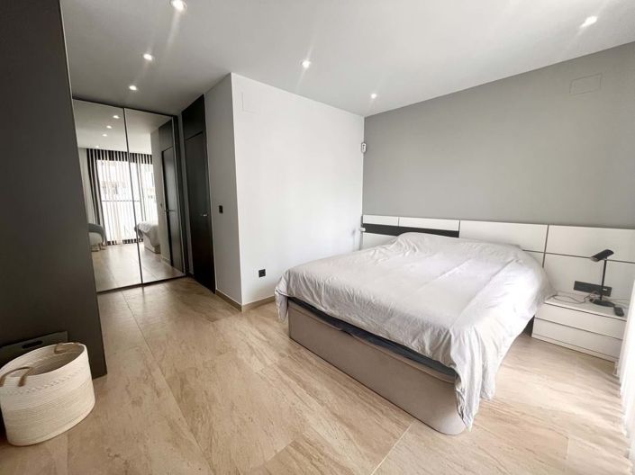 Image No.6-3 Bed Villa for sale