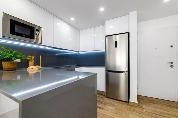 Image No.10-2 Bed Apartment for sale