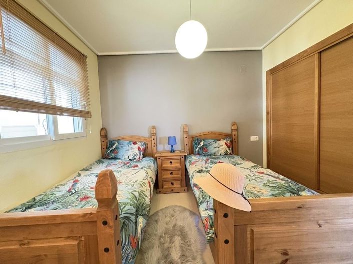 Image No.9-2 Bed Apartment for sale