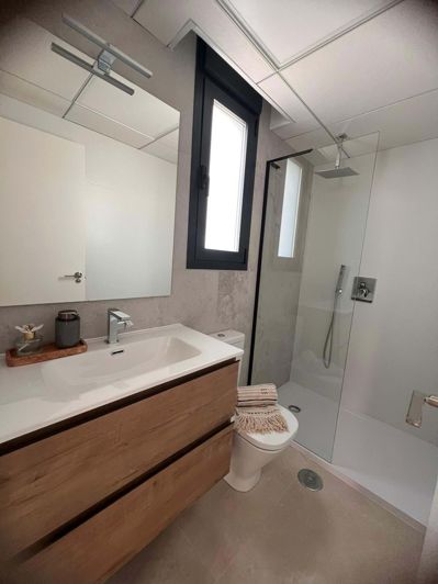 Image No.13-3 Bed Apartment for sale