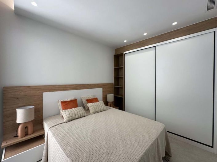 Image No.8-2 Bed Apartment for sale