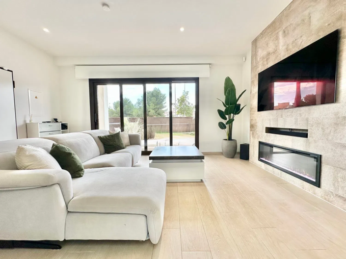 Image No.11-4 Bed Apartment for sale