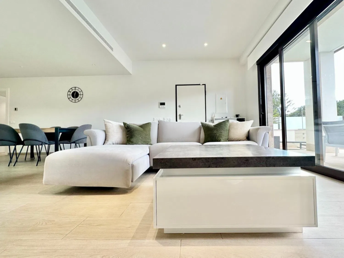 Image No.14-4 Bed Apartment for sale