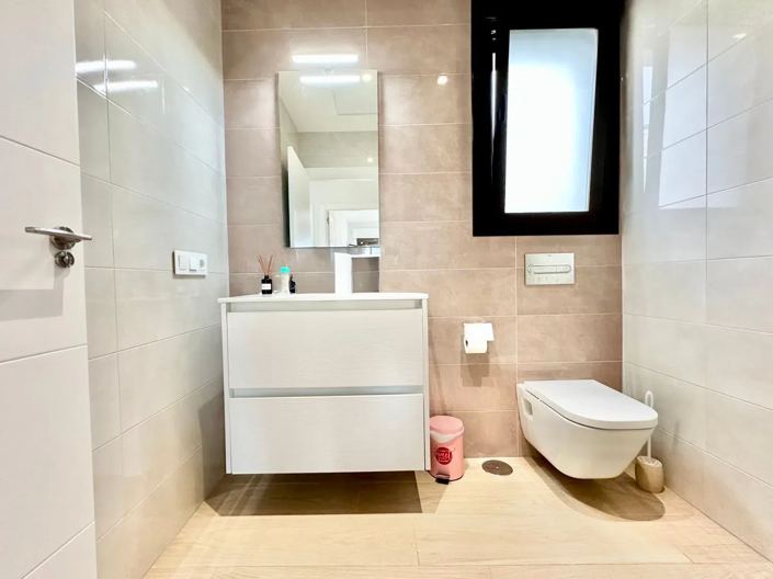 Image No.43-4 Bed Apartment for sale