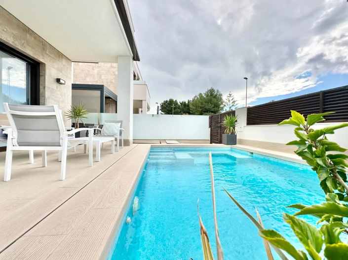 Image No.7-4 Bed Apartment for sale