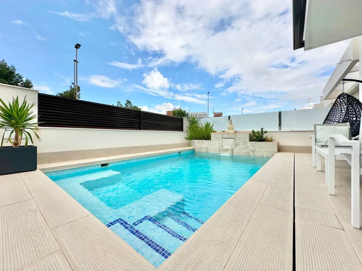 Image No.8-4 Bed Apartment for sale