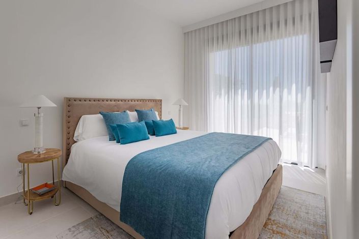 Image No.12-Jumelé de 4 chambres à vendre à Casares