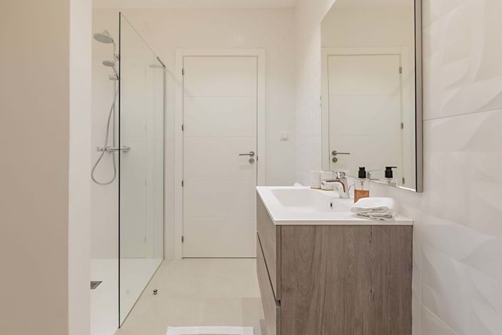 Image No.15-Jumelé de 4 chambres à vendre à Casares