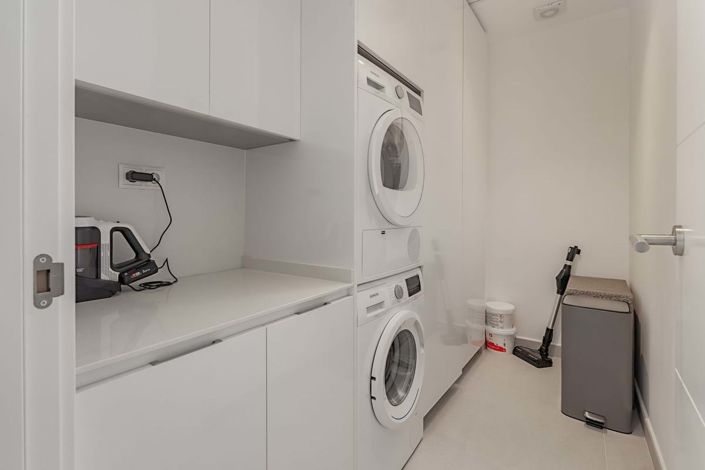 Image No.25-Jumelé de 4 chambres à vendre à Casares