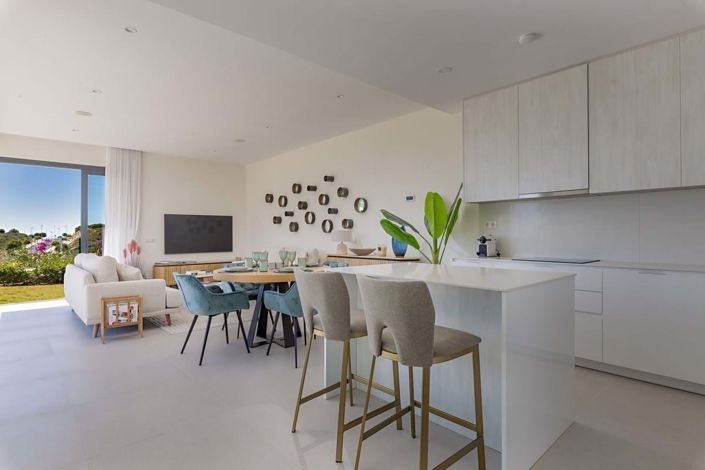 Image No.3-Jumelé de 4 chambres à vendre à Casares